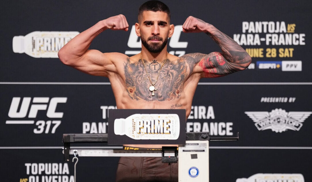 Легендарный рефери развеял сомнения в честности взвешивания Илии Топурии перед UFC 317